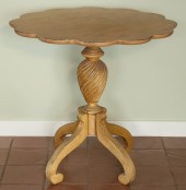 PIECRUST TEA TABLE A pine piec