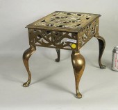 PIERCED BRASS FOOTMAN ON SHAPE
