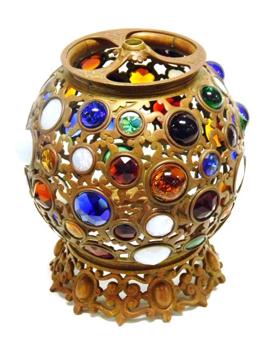 Pierced metal lamp shade with