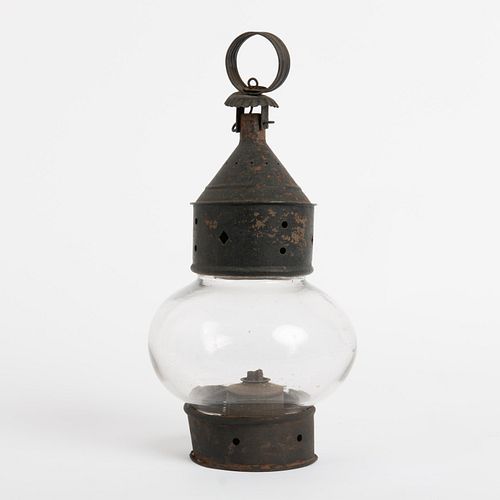 PIERCED TIN FIXED ONION GLOBE