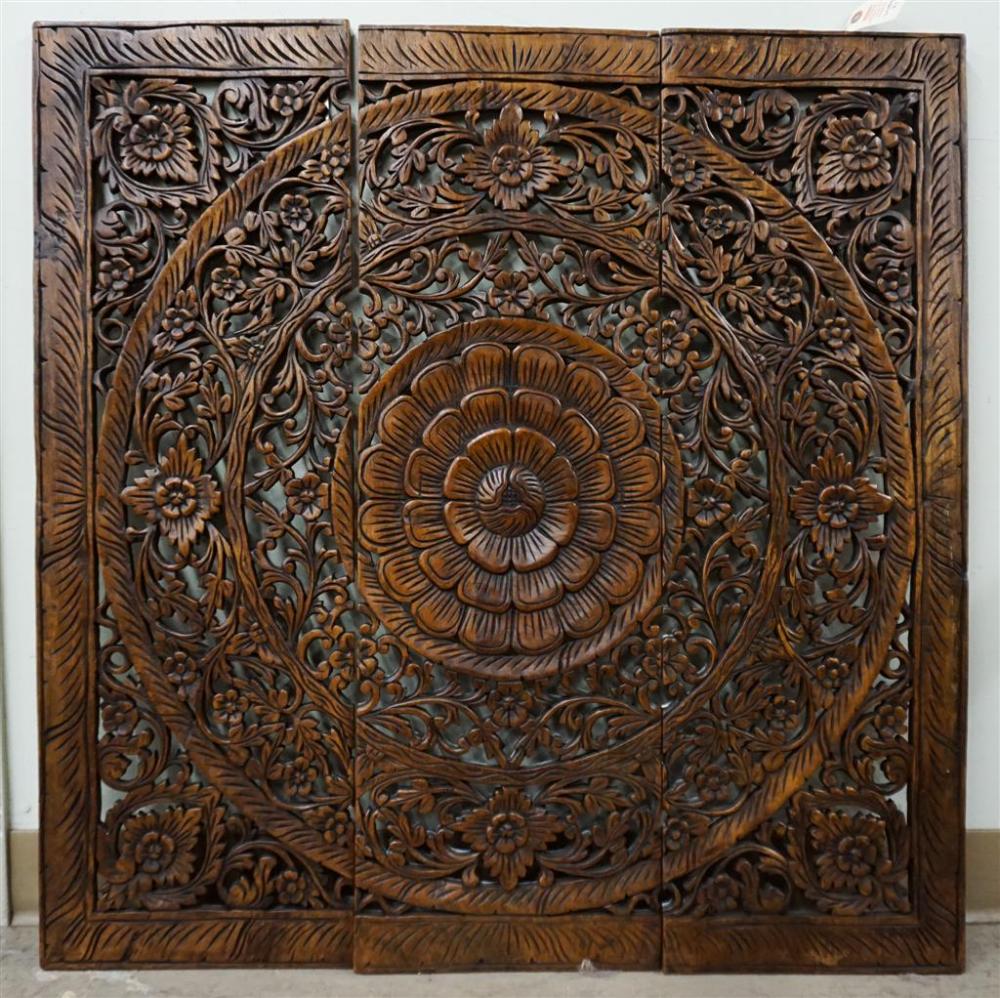 PIERCED WOOD TRIPTYCH WALL