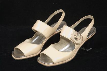 Pierre Cardin high heel shoes   