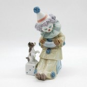 PIERROT WITH CONCERTINA 100527