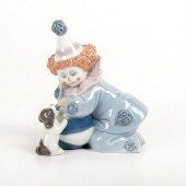 PIERROT WITH PUPPY & BALL 1005
