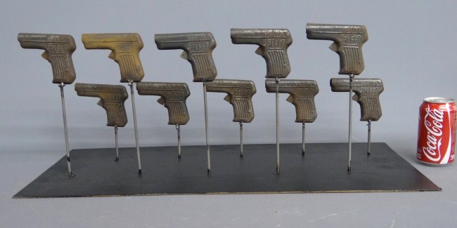 ''Piff'' toy pistols sculpture. Ten