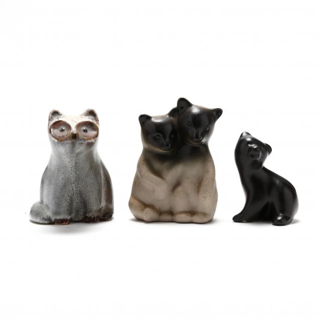 PIGEON FORGE POTTERY ANIMAL FIGURES