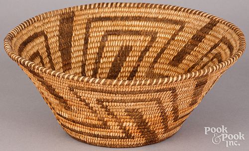 PIMA INDIAN WOVEN BASKETPima Indian