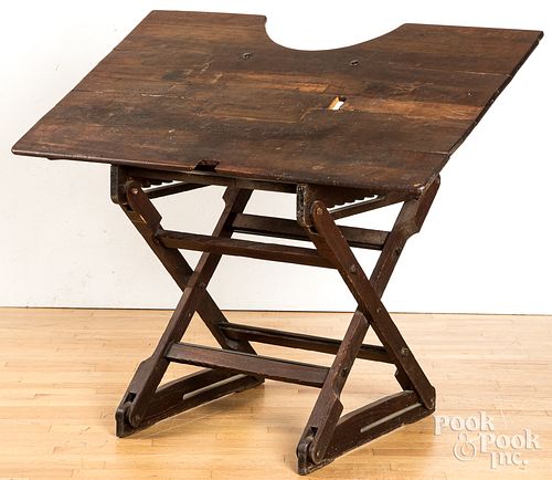PINE AND OAK ADJUSTABLE DRAFTING