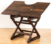 PINE AND OAK ADJUSTABLE DRAFTI