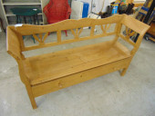 PINE BENCH WITH LARGE SINGLE D