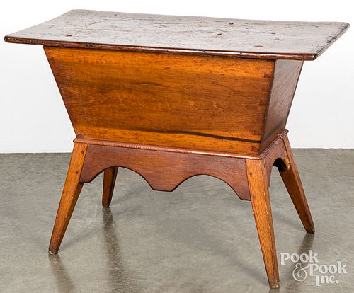 PINE DOUGHBOX TABLE, 19TH C.Pine