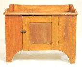 Pine dry sink with backsplash