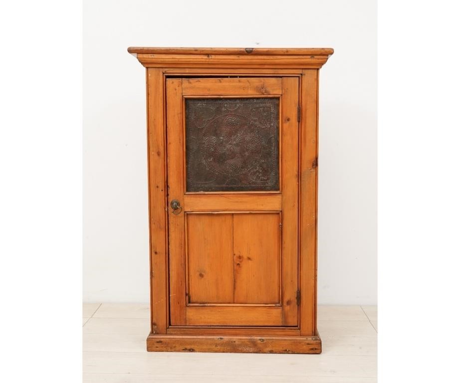 Pine hanging cabinet, circa 1860,