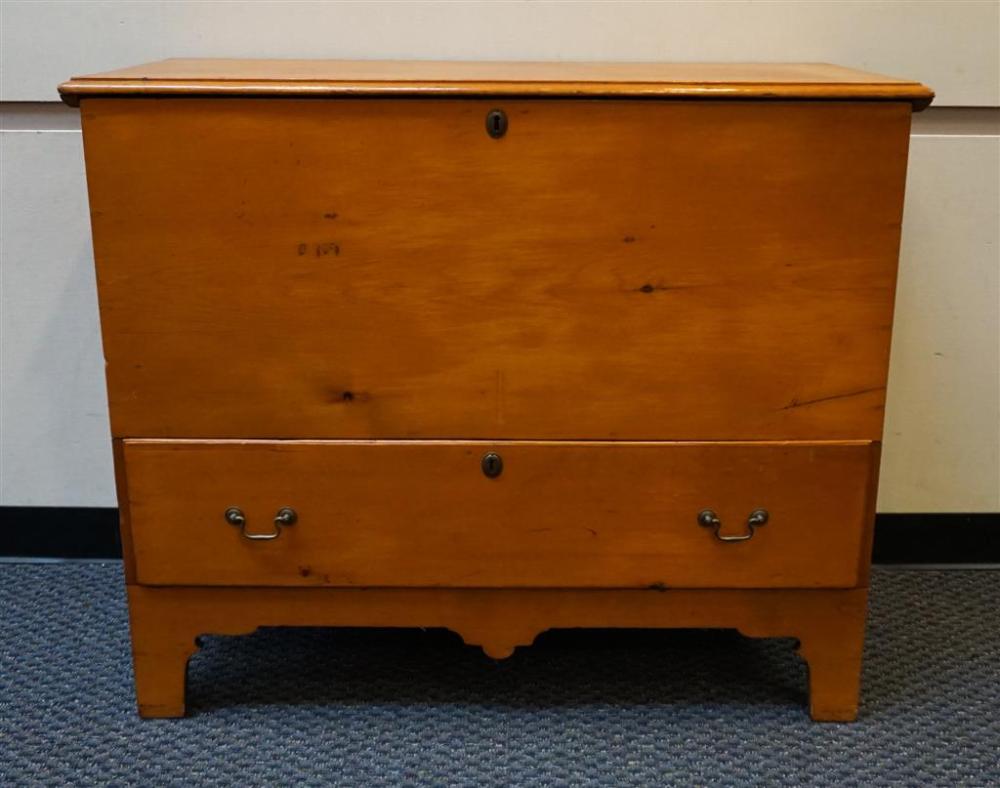PINE MULE CHEST, 19TH CENTURY, H: