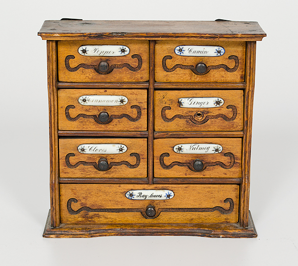 Pine Spice Box American early