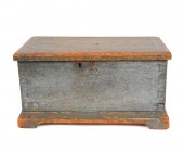 Pine storage box, early 19th c