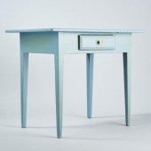 PINE WORK TABLEA pine work tab