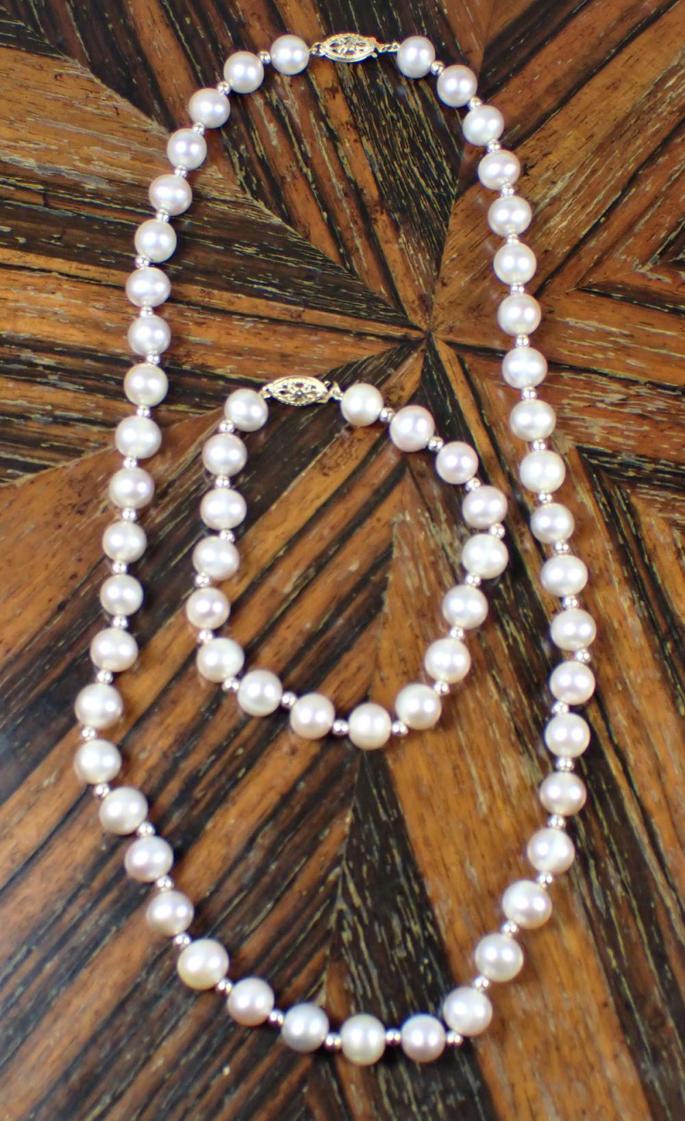 PINK PEARL AND GOLD NECKLACE AND