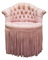 PINK UPHOLSTERED MAQUILLEUSE B
