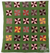 PINWHEEL VARIANT PATCHWORK QUI