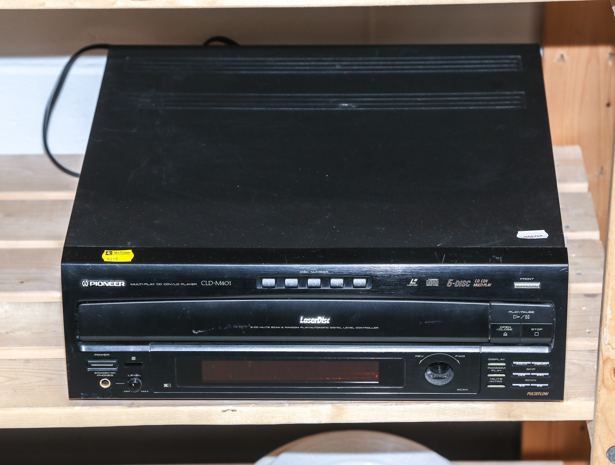 PIONEER MULTIPLAY CD/LD PLAYER