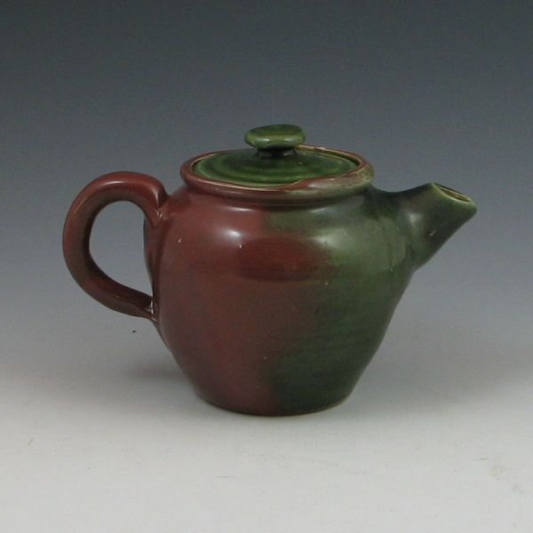 Pisgah Forest lidded teapot in