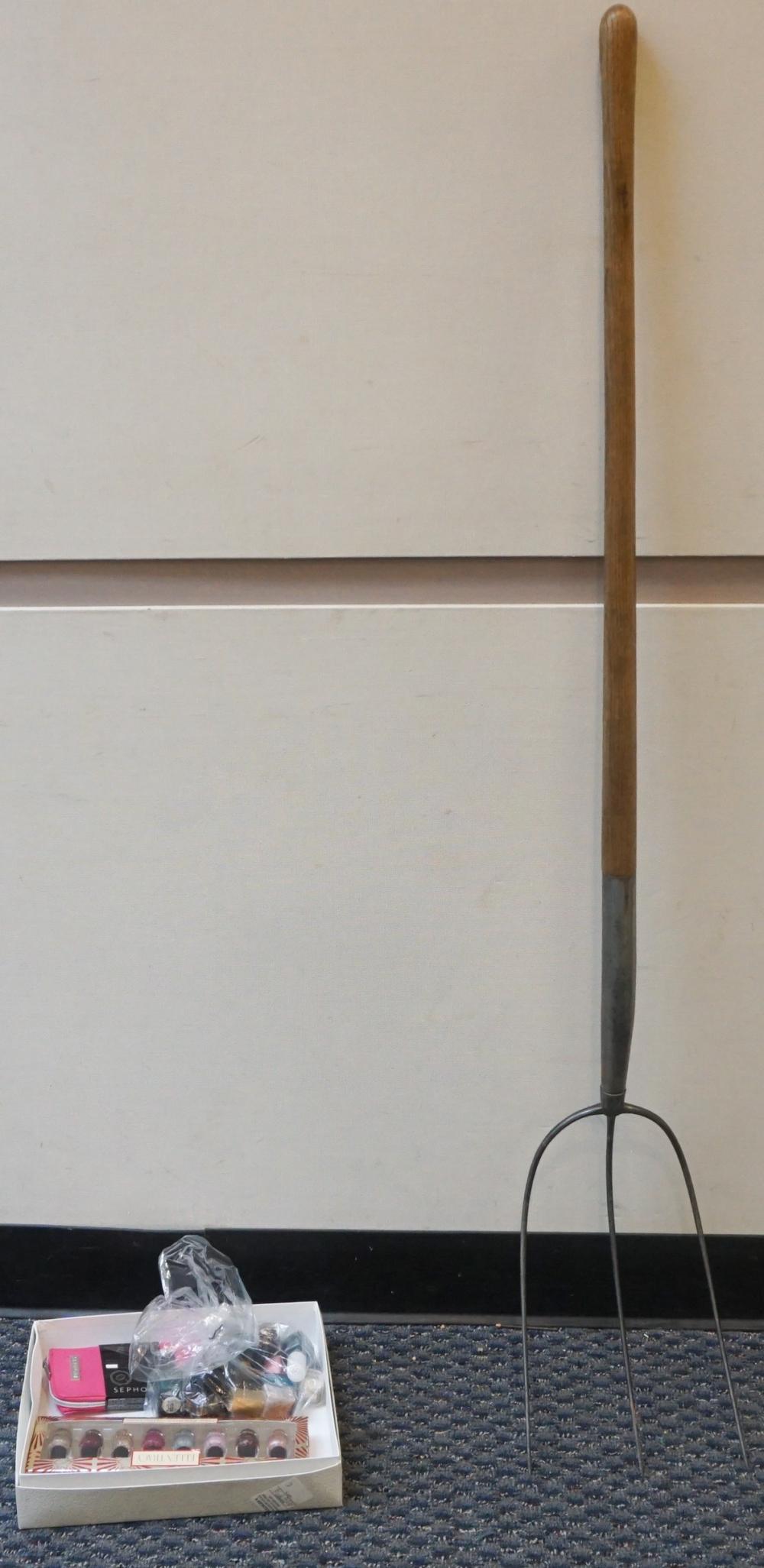 PITCHFORK AND GROUP WITH ASSORTED