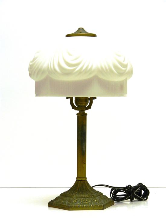 Pittsburg Lamp Co. table lamp