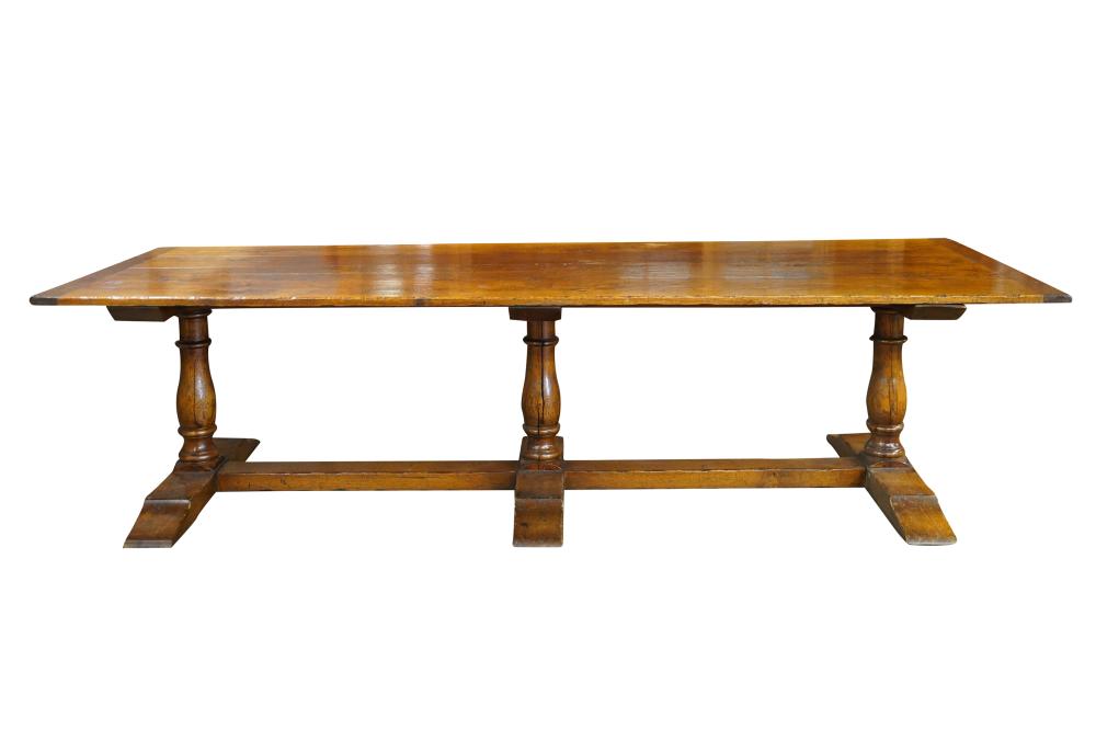 PLANK TOP DINING TABLEoak, with a