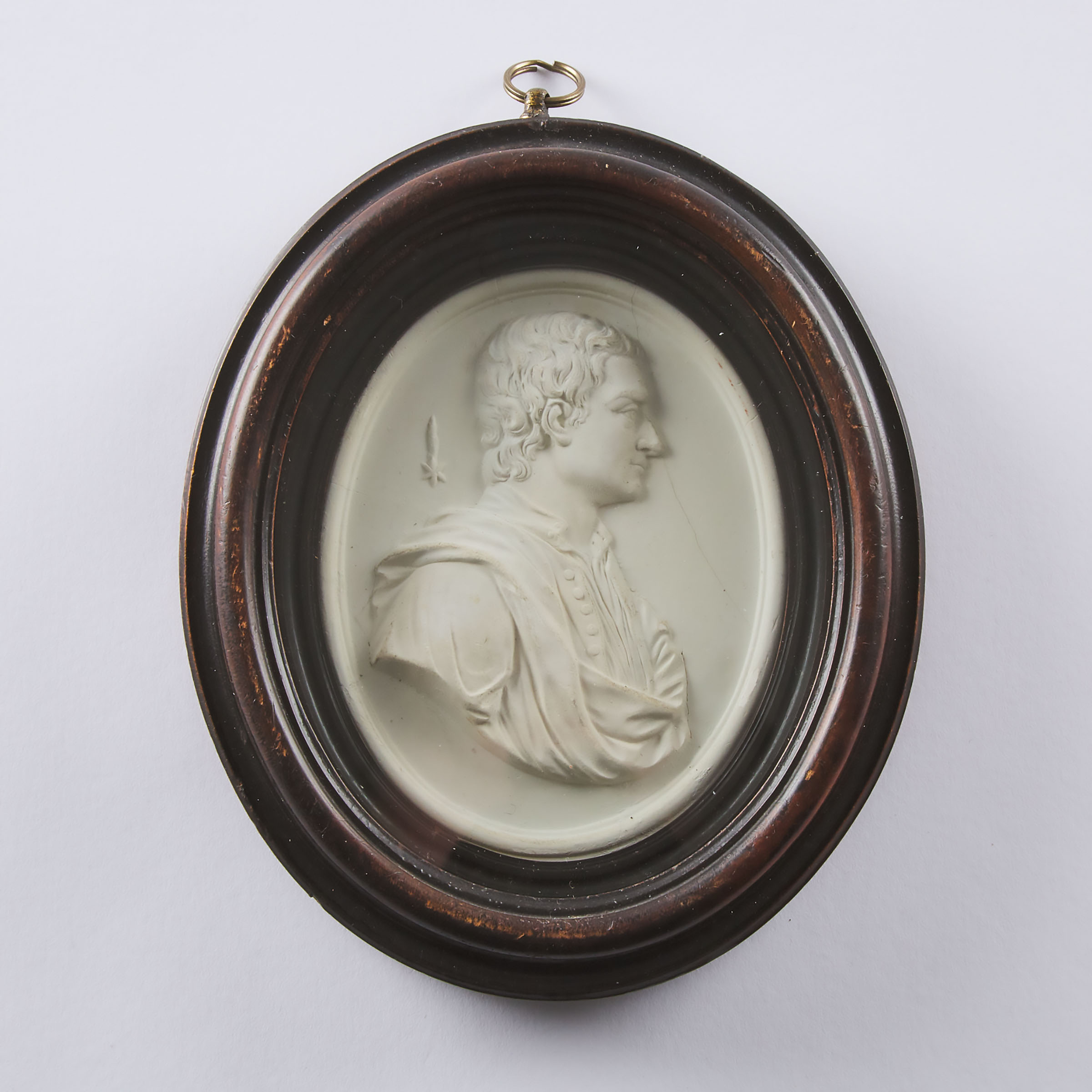 Plaster Relief Oval Profile