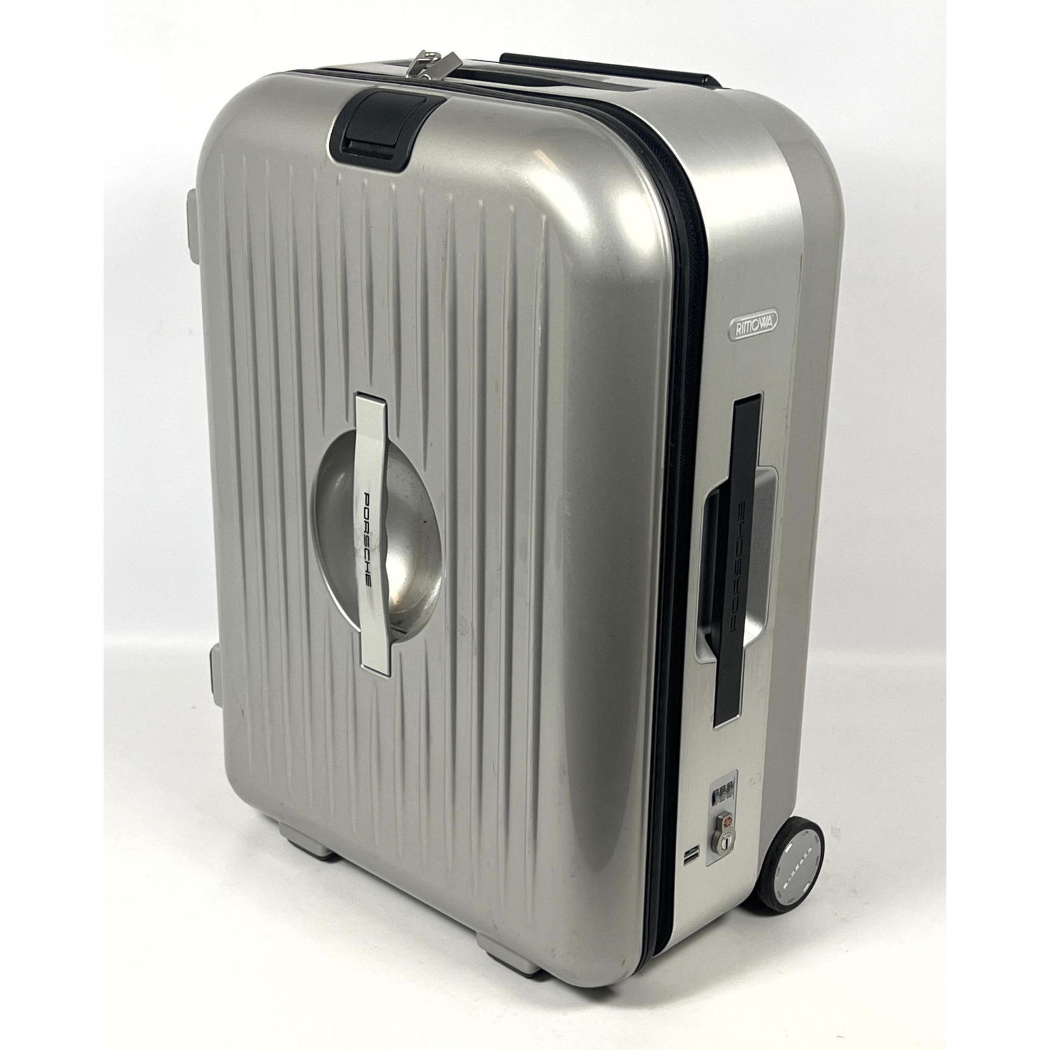 Plastic Rimowa Porsche carry-on