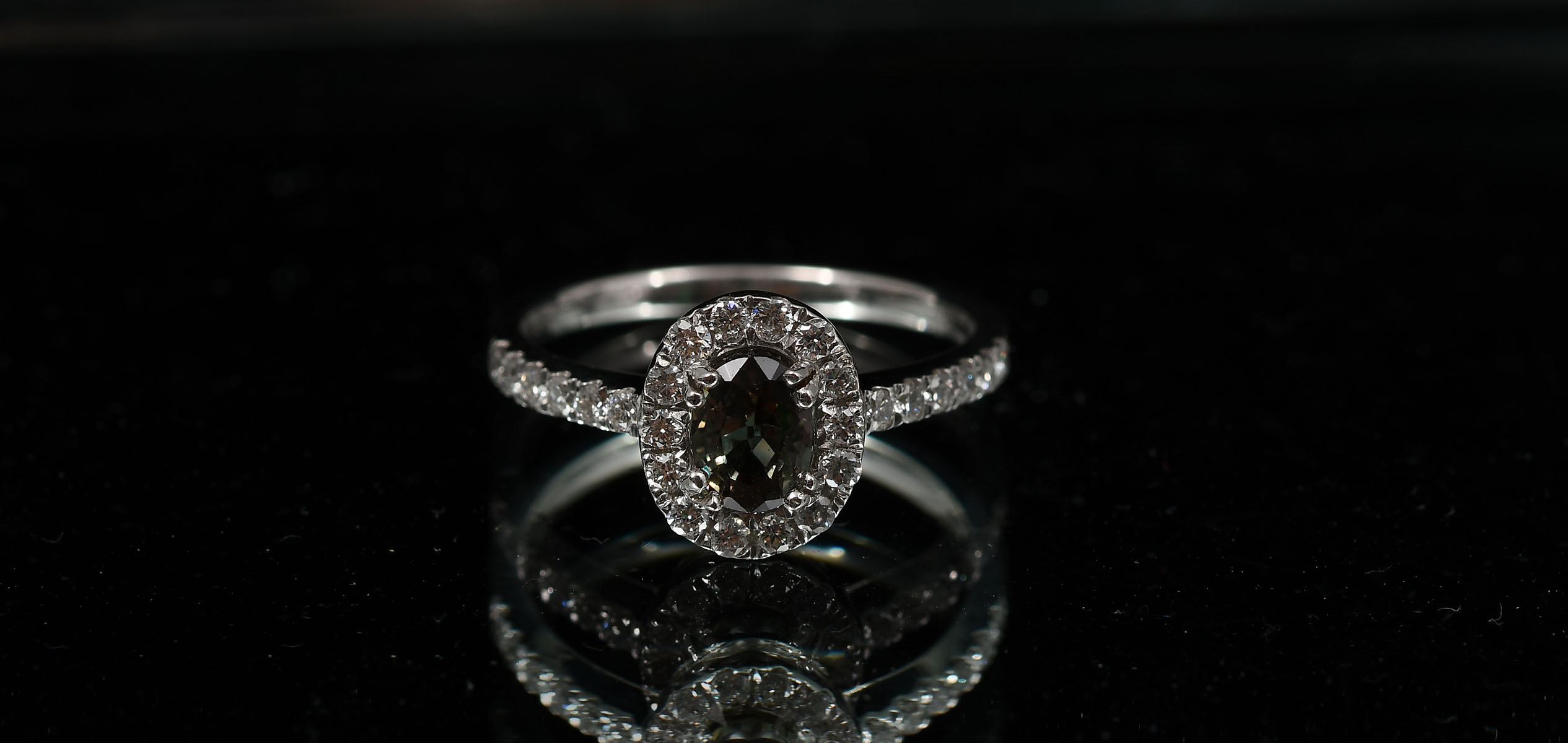 PLATINUM 1.04 CT ALEXANDRITE AND