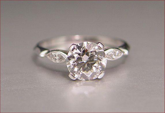 PLATINUM 1.38 CT DIAMOND