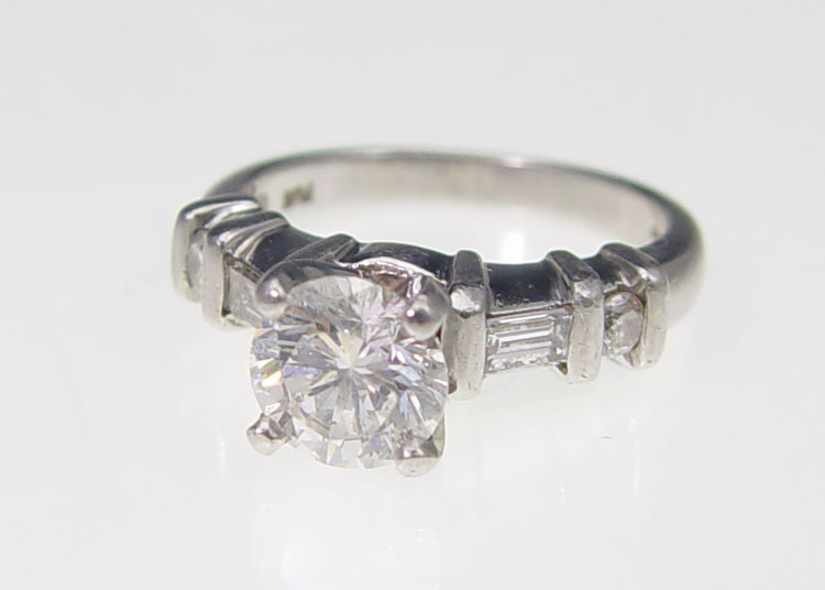 PLATINUM 1.42 CTW DIAMOND