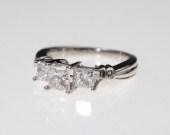 PLATINUM 3 STONE 1.5 CT DIAMON