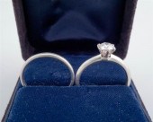 PLATINUM AND DIAMOND RING, TIF