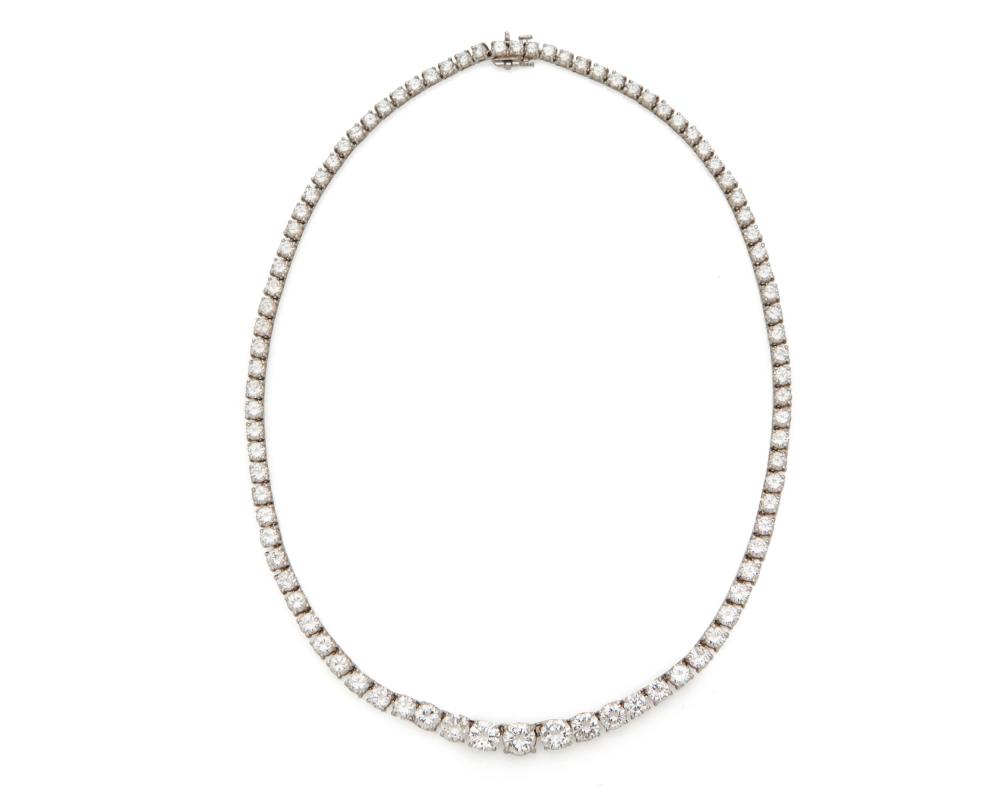PLATINUM AND DIAMOND RIVIèRE