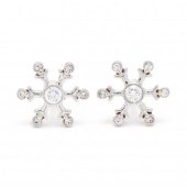 PLATINUM AND DIAMOND SNOWFLAKE