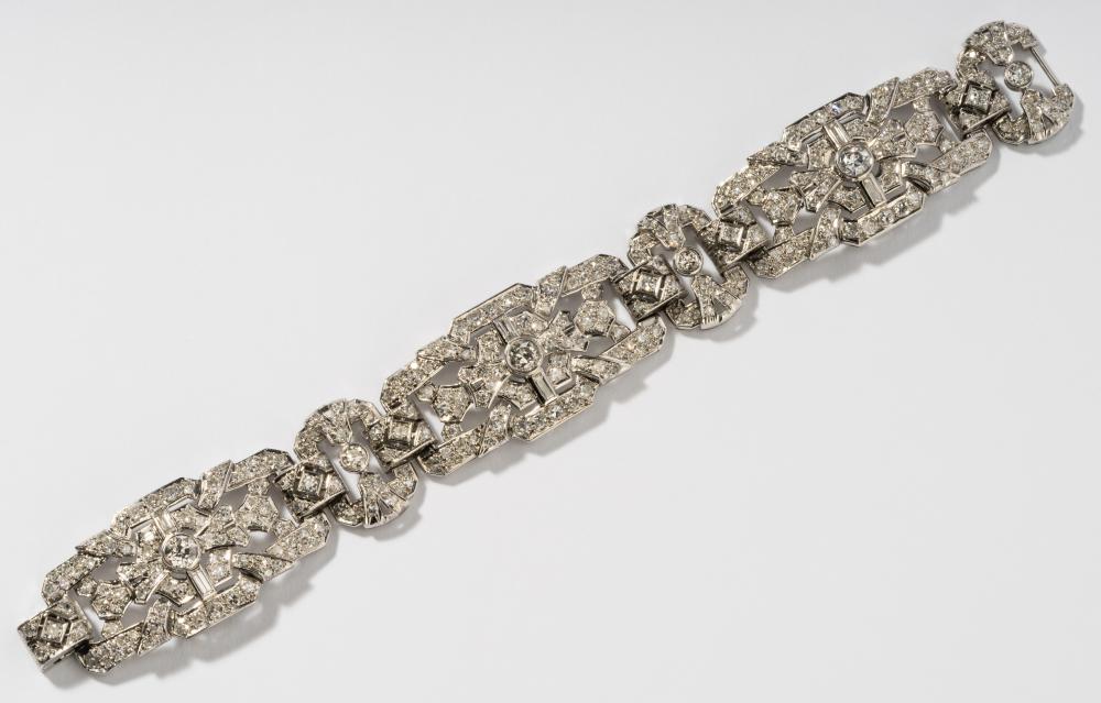 PLATINUM ART DECO DIAMOND