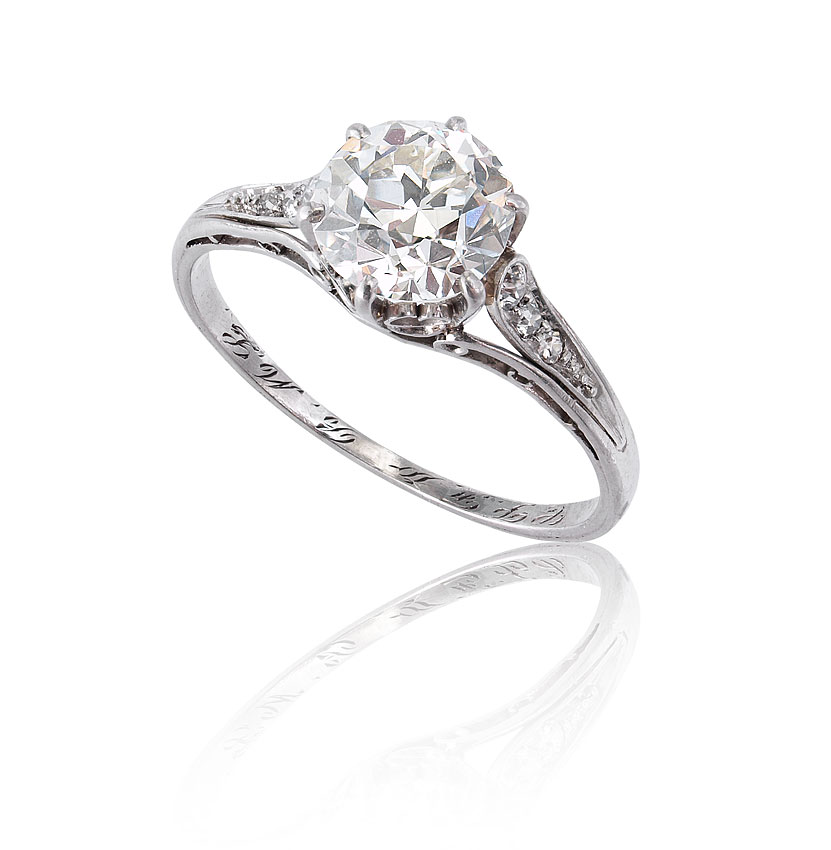 PLATINUM BELLE EPOQUE DIAMOND