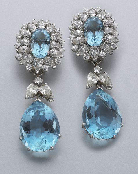 Platinum diamond and aquamarine