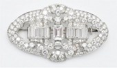 PLATINUM DIAMOND BROOCH, OVAL