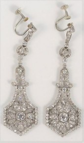 PLATINUM DIAMOND EARRINGS EDWA