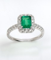 PLATINUM DIAMOND & EMERALD RIN