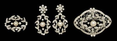 Platinum diamond pin, earrings,