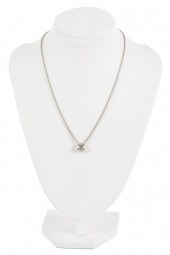 PLATINUM & DIAMOND SOLITAIRE P