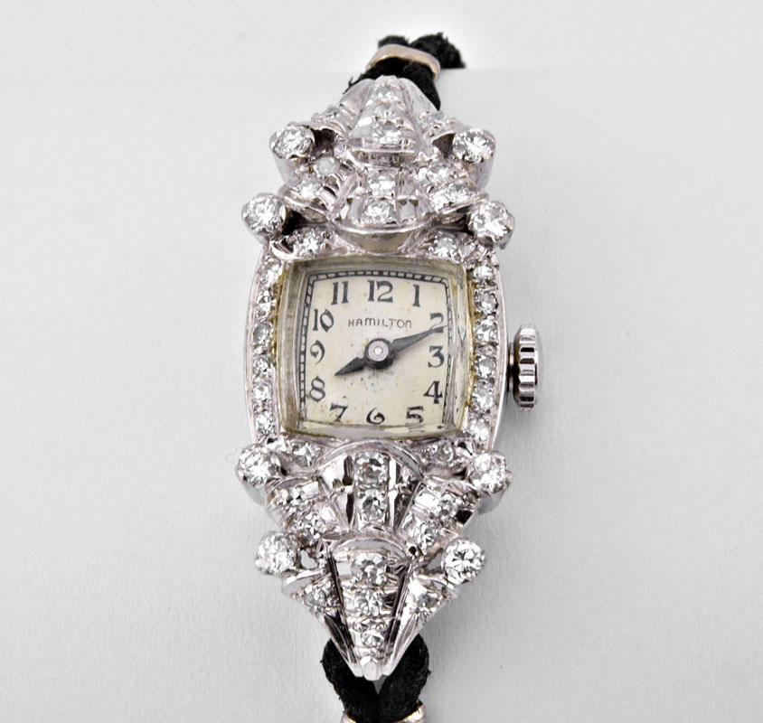 PLATINUM DIAMOND WRISTWATCH: