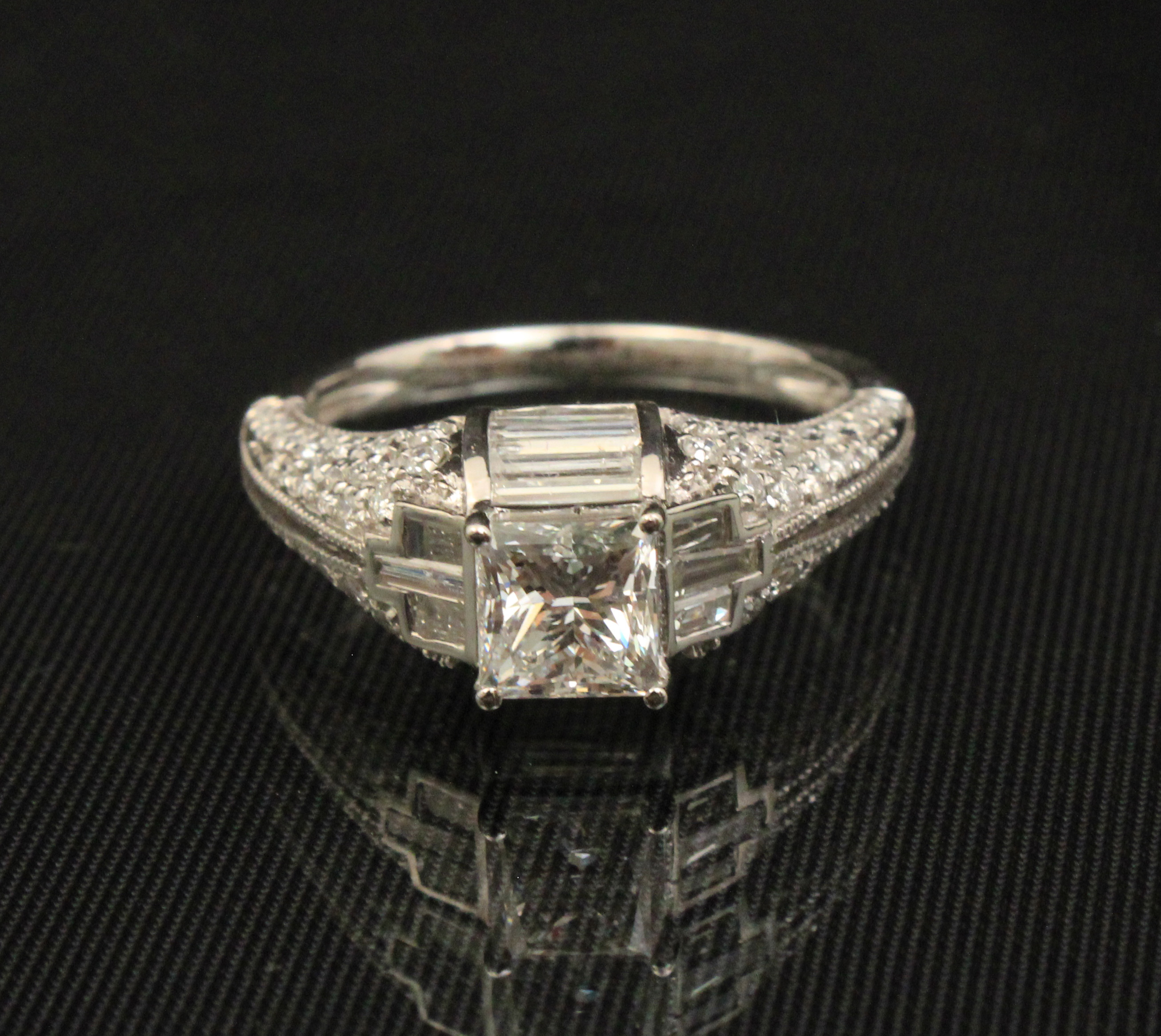 PLATINUM LADIES PRINCESS CUT 1.01