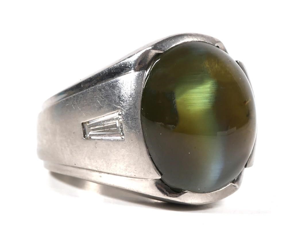 PLATINUM MOONSTONE CATSEYE