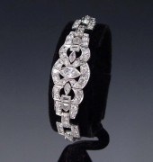 PLATINUM RETRO DECO DIAMOND BE